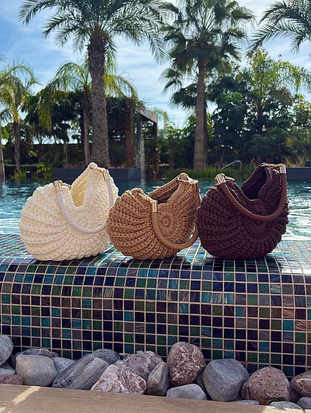 ‘MAROOLA’ crochet shell bag🐚✨